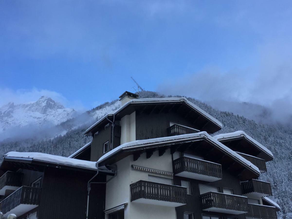 Ferienwohnung Le Petit M Chamonix Au Pied Du Brevent Exterior foto